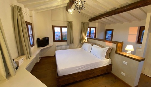 Panoramic-Doppel- oder -Zweibettzimmer