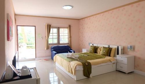 Studio, 1 King-Bett, Flussblick