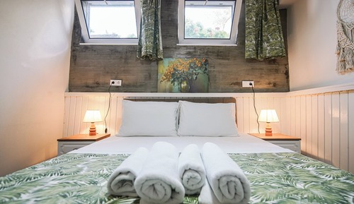 Economy Double Room, Basement Floor