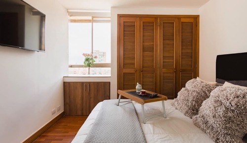 Standard-Apartment, Küche, Stadtblick