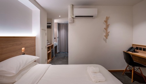 Superior-Zimmer, 1 King-Bett, Stadtblick