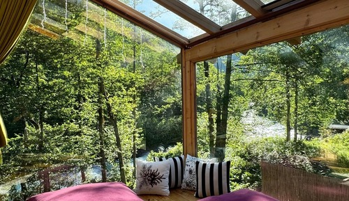 Panoramic-Chalet
