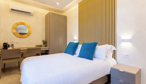 Business-Einzelzimmer, Gartenblick