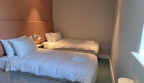Comfort-Zimmer, Hügelblick