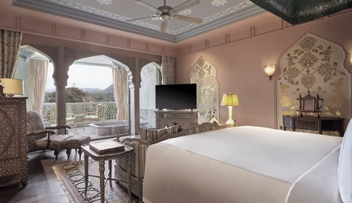 Zimmer, 1 King-Bett, eigener Pool (Landmark)