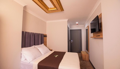 Comfort-Doppelzimmer, eingeschränkter Meerblick