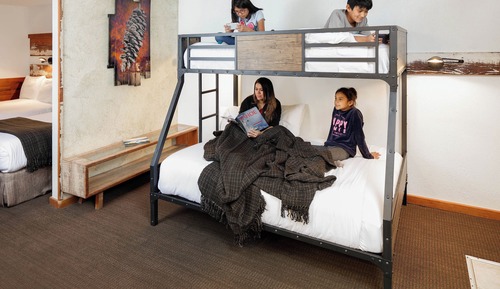 Standard-Vierbettzimmer