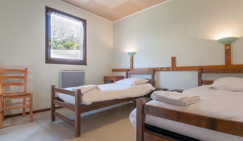 Economy-Doppelzimmer, 2 Einzelbetten