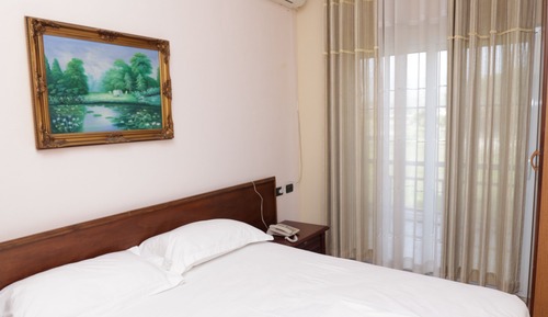 Economy-Doppelzimmer