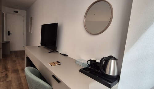 Deluxe-Doppel- oder -Zweibettzimmer