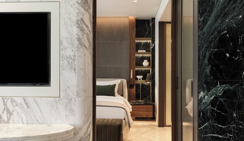 Zeus Presidential Suite with view to Temple of Olympian Zeus