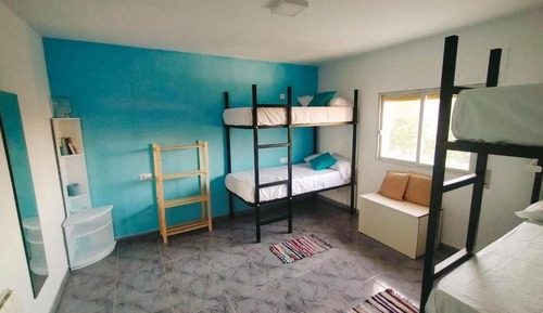 Gemeinsamer Standard-Schlafsaal, Mehrere Betten, Balkon