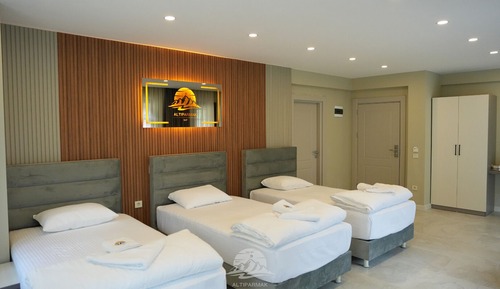 Economy-Dreibettzimmer