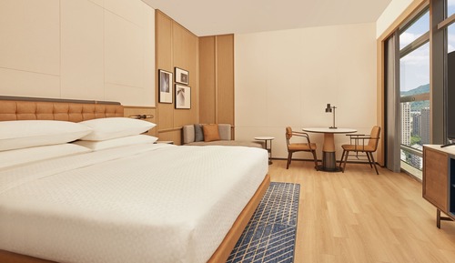 Deluxe-Zimmer, 1 King-Bett, Stadtblick