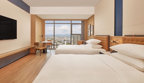 Superior-Zimmer, 2 Doppelbetten, Stadtblick