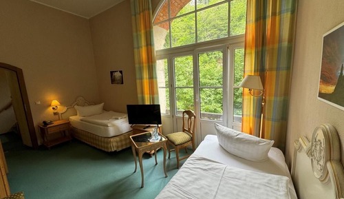 Zweibettzimmer