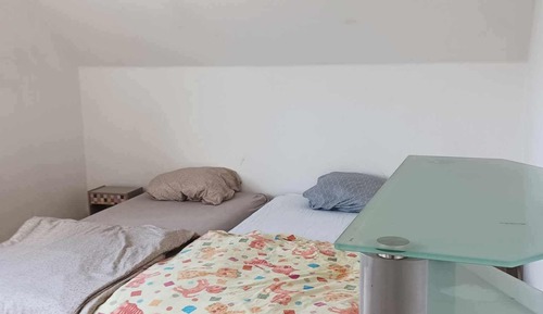 Basic-Vierbettzimmer