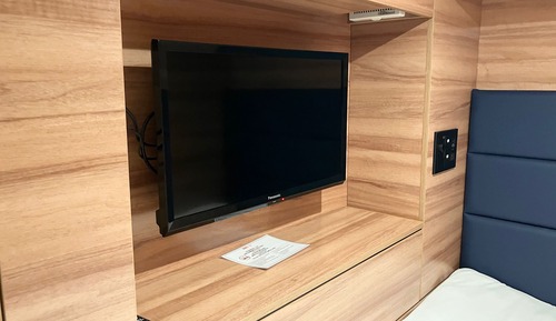 Zimmer, Nur Männer, Nichtraucher (Capsule)