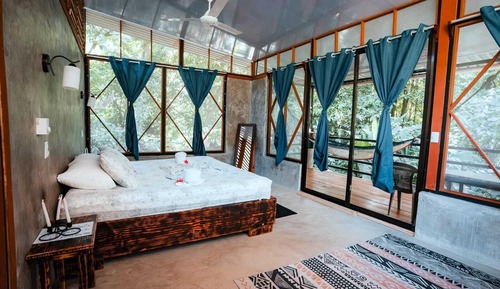Comfort-Studio, Balkon, Gartenblick