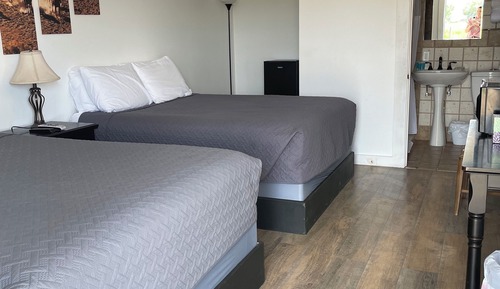 Zimmer, 2 Queen-Betten, Nichtraucher, eigenes Bad