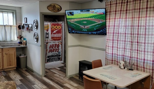 Premier-Ferienhütte, Nichtraucher