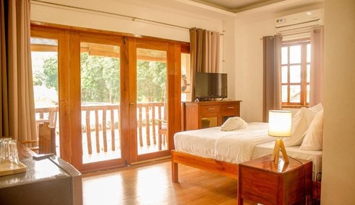 Deluxe-Doppelzimmer, 1 Schlafzimmer, Nichtraucher, Gartenblick