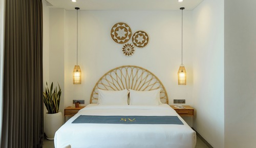 Deluxe-Studio, Nichtraucher, Poolblick