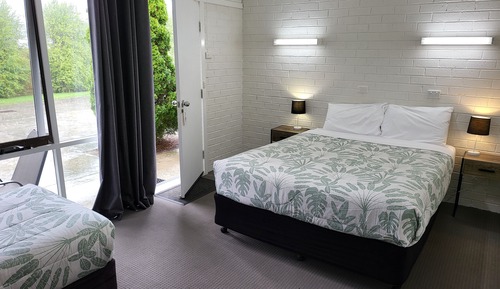 Executive-Doppelzimmer, Blick auf den Innenhof