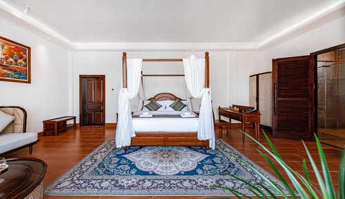 Deluxe-Suite, Poolblick