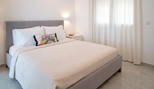 Luxury-Villa, eigener Pool, Meerblick