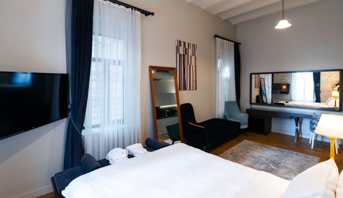 Business-Apartment
