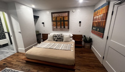 Signature-Doppelzimmer, Blick auf den Innenhof