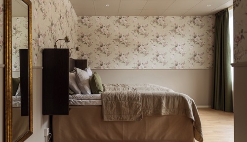 Doppelzimmer, Kanalblick