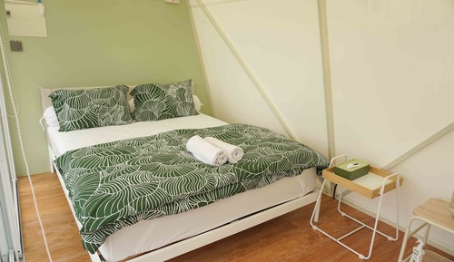 Tent, 1 Queen Bed, Courtyard Area