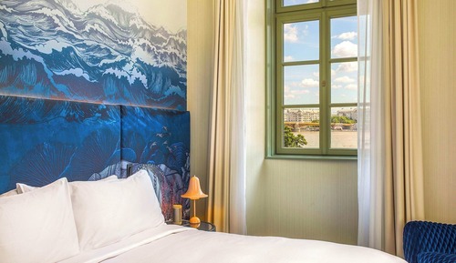 Premium-Zimmer, 1 King-Bett (Danube View)