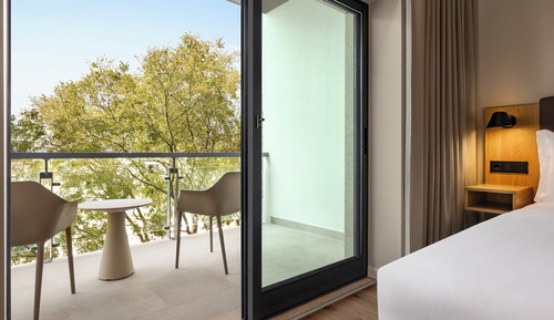 Premium-Zimmer, 1 Queen-Bett und Schlafsofa, Balkon
