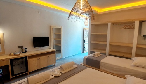 Standard-Dreibettzimmer