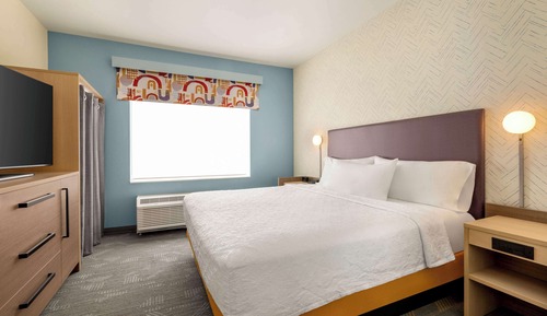 Suite, 1 King-Bett und Schlafsofa, barrierefrei (Hearing)