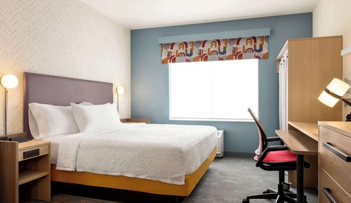 Studiosuite, 1 King-Bett und Schlafsofa