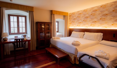 Deluxe-Dreibettzimmer