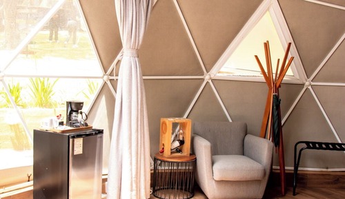 Deluxe-Ferienhütte, 1 King-Bett (Domo XL)