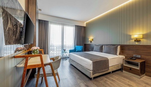 Deluxe-Doppel- oder -Zweibettzimmer