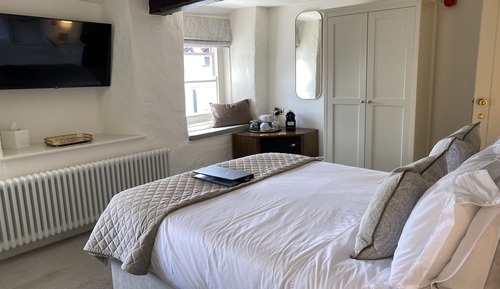Doppelzimmer (Room 5 Second Floor)