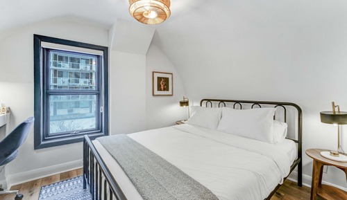 Junior-Zimmer, 1 Queen-Bett, Nichtraucher, eigenes Bad