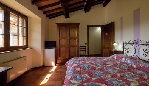 Standard-Doppel- oder -Zweibettzimmer, Hügelblick