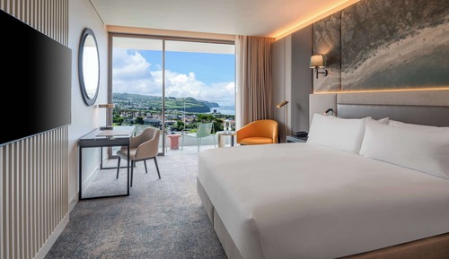 Zimmer, 1 King-Bett (Sea & Mountain)