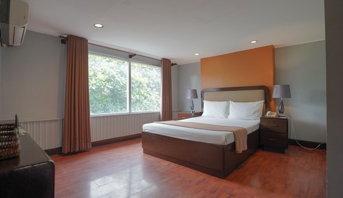 Deluxe-Zimmer, 1 Doppelbett, Stadtblick