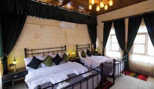 Basic-Dreibettzimmer