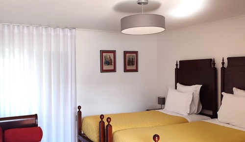 Classic-Doppel- oder -Zweibettzimmer