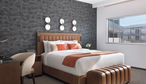 Deluxe-Suite (Junior)